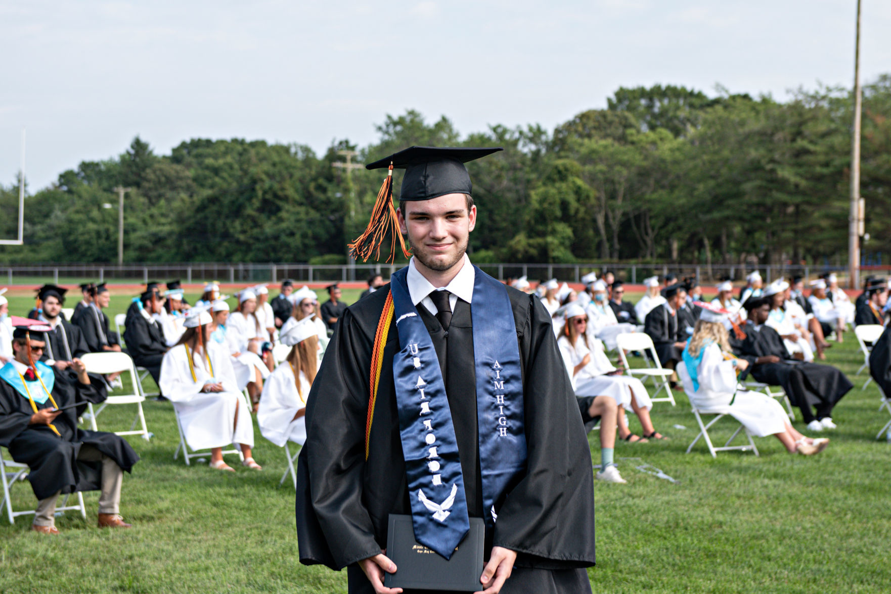 070820_nws_middlegrad